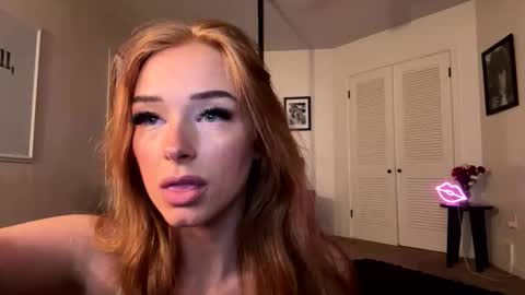 auriamist online show from March 2026 02:18:02 AM