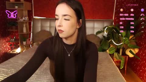 Aurora online show from February 2025 05:37:01 PM