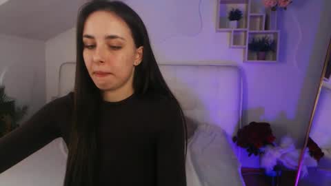 Aurora online show from March 2025 05:18:02 PM