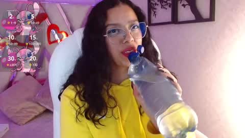 Aurora online show from March 2025 01:53:02 AM