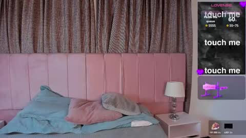 Snapshot of aurora_divine chatting on February 2025 02:09:02 AM aurora_divine online show from February 2025 02:09:02 AM