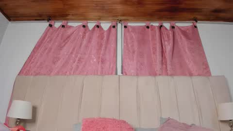 Snapshot of aurora_divine chatting on March 2025 07:25:01 PM aurora_divine online show from March 2025 07:25:01 PM