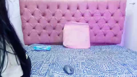Snapshot of auroraa_miller chatting on October 2025 11:50:02 AM auroraa_miller online show from October 2025 11:50:02 AM