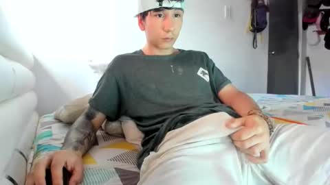 austin1119a online show from December 2025 05:53:01 PM