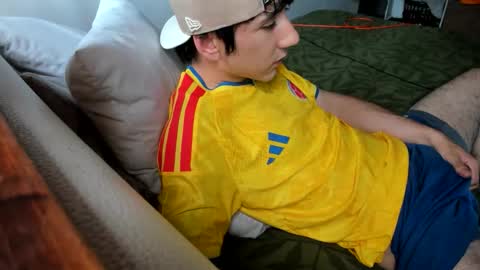 austin1119a online show from April 2026 07:58:01 PM