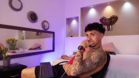 AUSTIN  online show from January 2025 08:49:02 AM