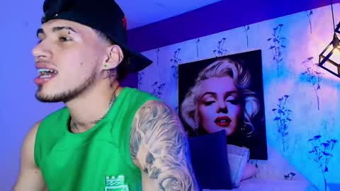 AUSTIN  online show from February 2025 05:01:01 AM