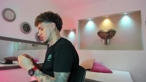 AUSTIN  online show from February 2025 11:54:01 AM