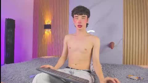 austin_rouse online show from September 2025 08:12:02 PM