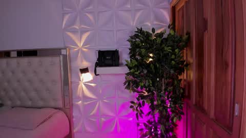 austin_rouse online show from September 2025 03:56:01 AM