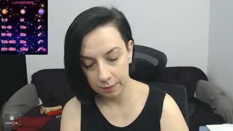 AutumnOpal online show from April 2026 09:28:01 PM