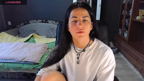 Ava online show from April 2026 09:49:01 AM