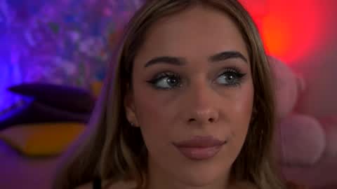 Snapshot of ava_solis chatting on June 2026 08:14:02 PM Ava online show from June 2026 08:14:02 PM