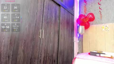 Snapshot of avaa_am chatting on September 2025 03:21:01 AM AVA online show from September 2025 03:21:01 AM