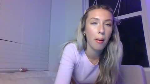 Snapshot of avablakexoxo chatting on March 2026 04:03:01 AM avablakexoxo online show from March 2026 04:03:01 AM