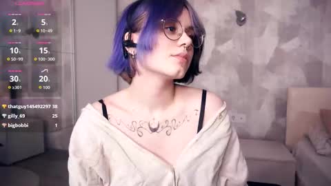 Snapshot of avaobierne chatting on November 2025 06:32:01 PM avaobierne online show from November 2025 06:32:01 PM