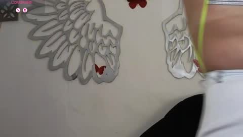 Ava online show from May 2026 09:57:02 PM