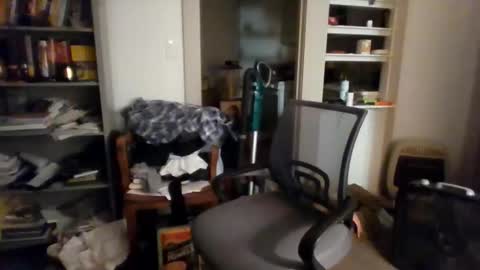 Avenger online show from October 2025 12:47:01 AM