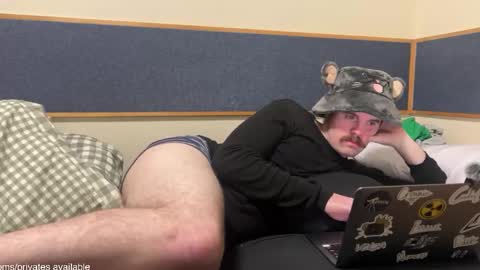 Average Jackson online show from November 2025 09:26:01 PM