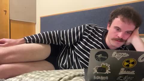 Average Jackson online show from November 2025 10:10:01 PM