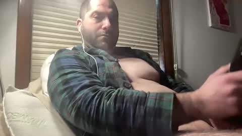 averagejoe345977 online show from February 2026 02:53:02 PM