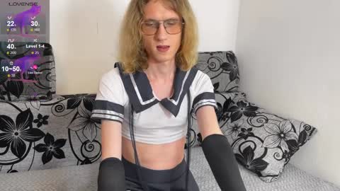 Alex online show from April 2026 02:10:02 PM