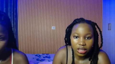 Avian online show from November 2025 03:07:02 PM