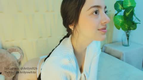 Avilyn online show from February 2026 04:19:01 PM