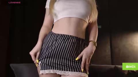 avr0ria online show from March 2026 03:23:01 AM