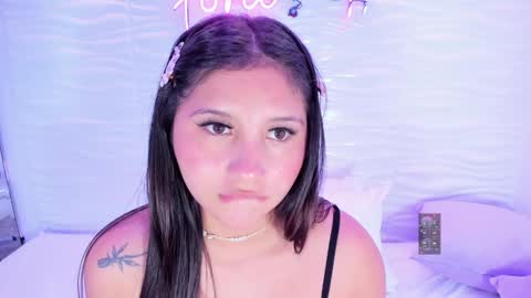 Avy  online show from January 2025 02:35:01 PM