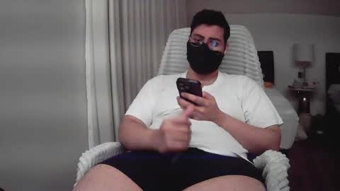 awardy3211 online show from September 2025 08:50:01 AM