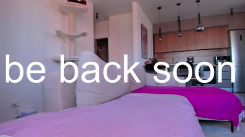 Awgustina online show from April 2026 09:24:02 AM