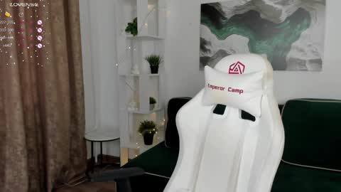 Emily online show from February 2025 03:15:02 AM