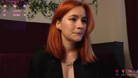 Tris online show from October 2025 02:45:01 AM