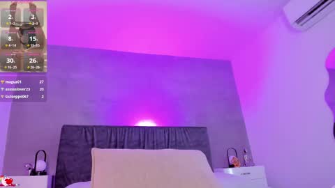 Axara online show from November 2025 12:05:02 PM