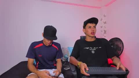 Snapshot of axel_cody_ chatting on November 2025 07:56:01 PM AXEL online show from November 2025 07:56:01 PM