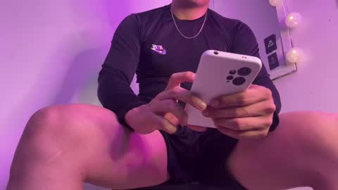 axel_es online show from February 2026 12:08:01 AM