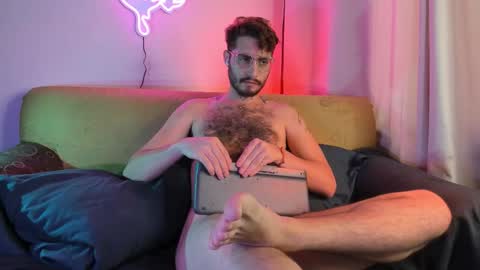 Sebstian online show from November 2025 07:24:02 PM