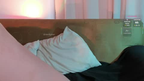 Sebstian online show from April 2026 07:54:01 PM