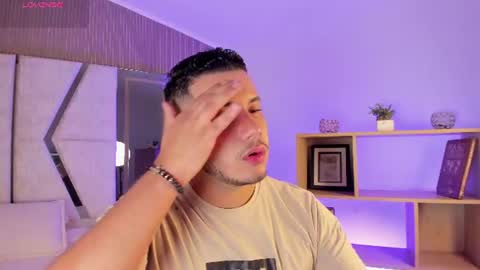 Snapshot of axel_grey_ chatting on July 2026 12:40:01 PM axel_grey_ online show from July 2026 12:40:01 PM