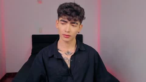 Axel online show from July 2026 08:44:02 PM