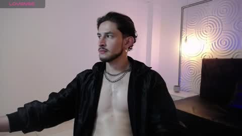 Axel  online show from June 2026 12:59:02 AM