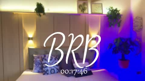 Axel  online show from July 2026 07:05:01 PM