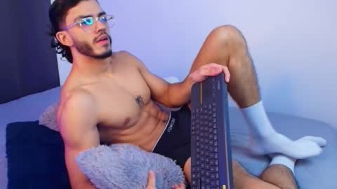 axel stein NEW ACCOUNT online show from December 2025 12:49:02 AM