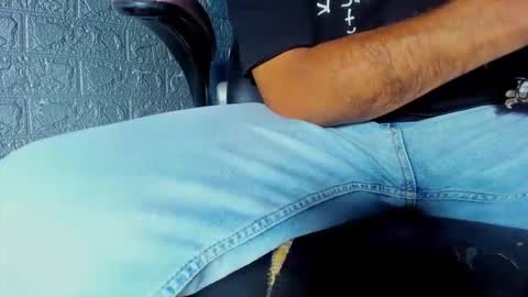 Axell Cross2 online show from February 2026 03:14:02 AM