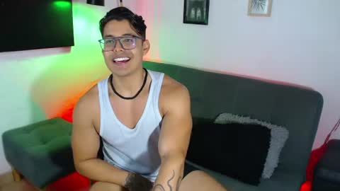 Snapshot of axell_dior chatting on July 2026 05:06:02 PM axell online show from July 2026 05:06:02 PM
