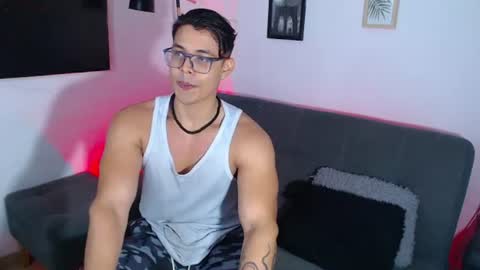 Snapshot of axell_dior chatting on July 2026 02:09:02 AM axell online show from July 2026 02:09:02 AM