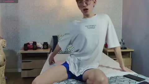 Snapshot of axell_stone chatting on June 2026 08:58:01 PM axell_stone online show from June 2026 08:58:01 PM