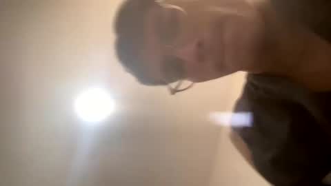 Snapshot of axellatino_ chatting on January 2025 06:43:01 PM Axel online show from January 2025 06:43:01 PM