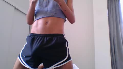 Snapshot of axellatino_ chatting on February 2025 03:26:01 PM Axel online show from February 2025 03:26:01 PM